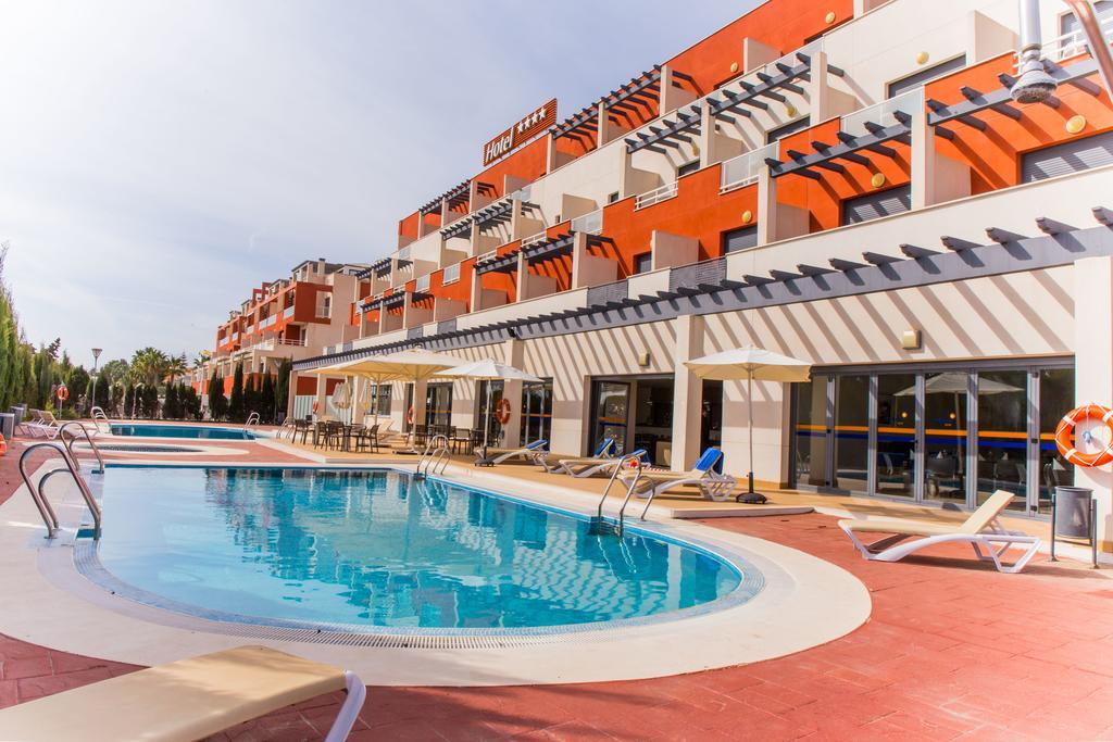Hotel Adaria Vera Bagian luar foto