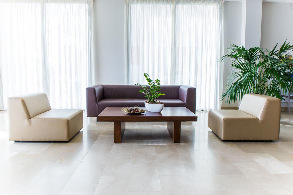 Hotel Adaria Vera Bagian luar foto